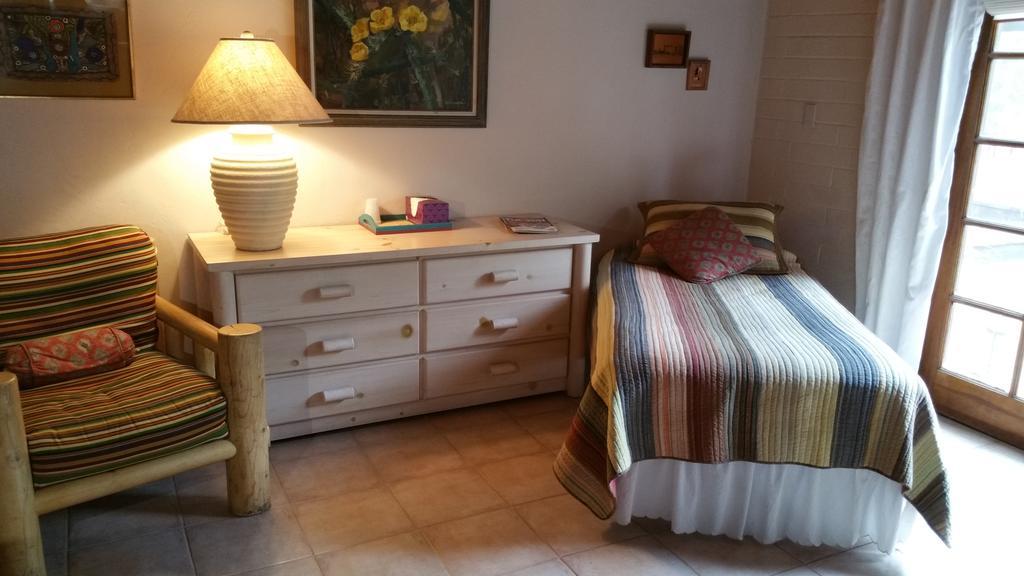 Sam Hughes Bed and breakfast Tucson